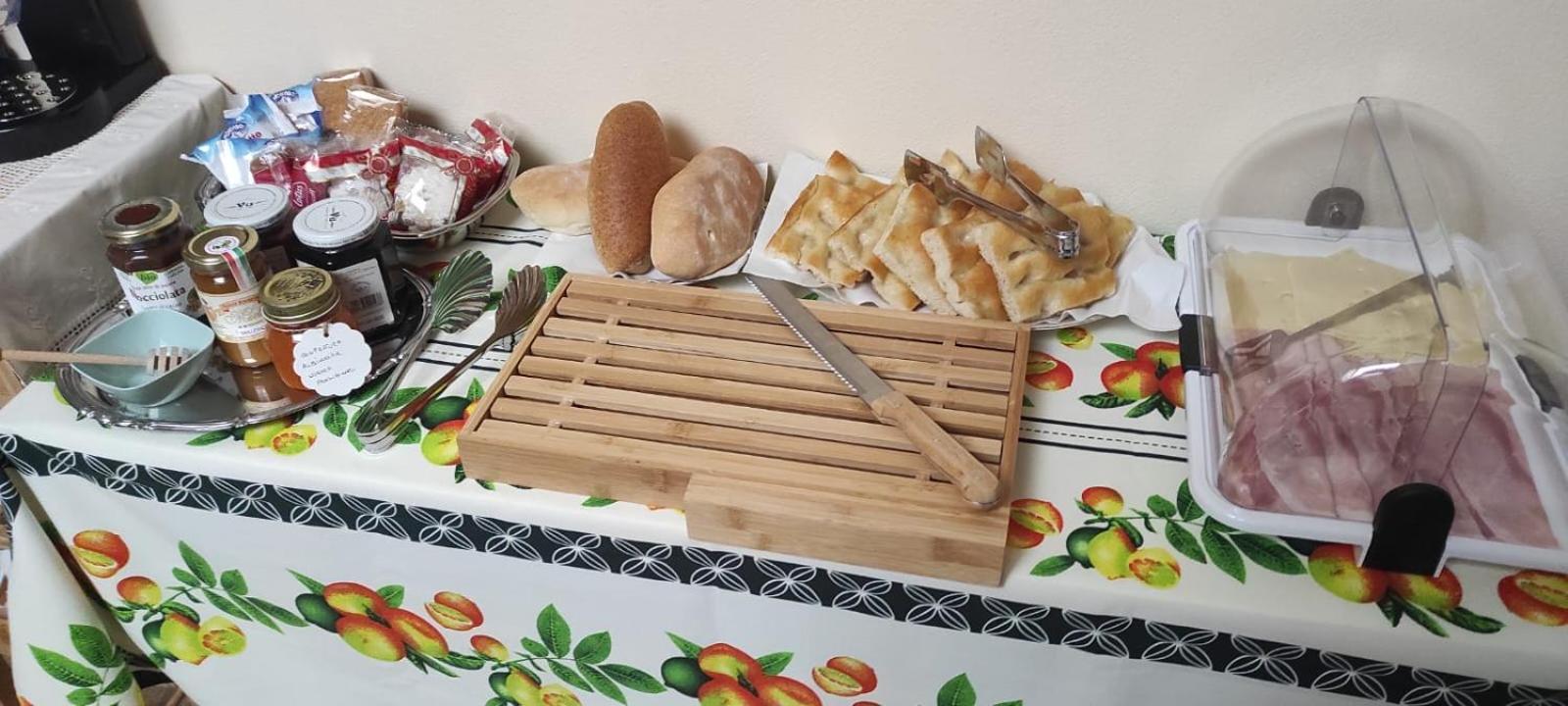 Agriturismo Caruggiu Di Via Vecchia اوركو فيغلينو المظهر الخارجي الصورة
