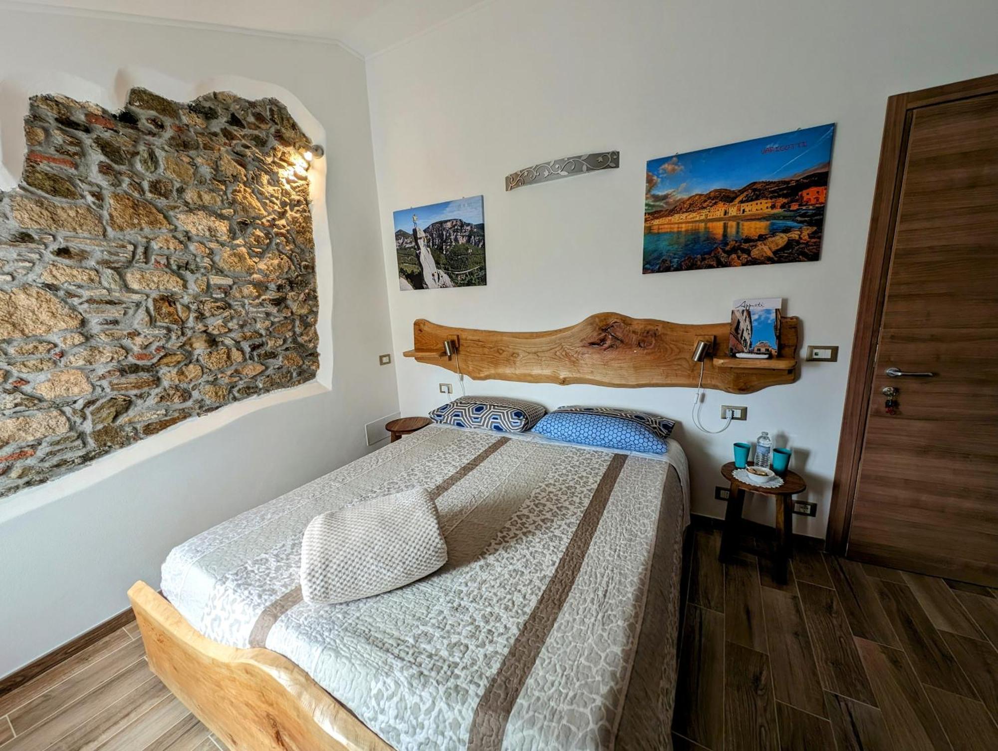 Agriturismo Caruggiu Di Via Vecchia اوركو فيغلينو المظهر الخارجي الصورة